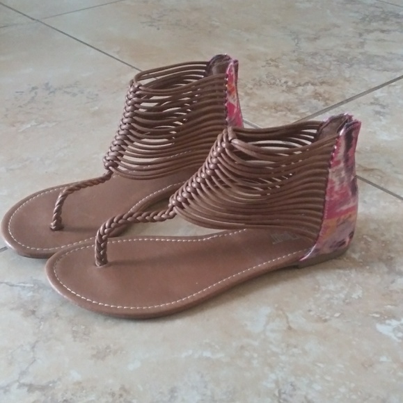 Brash Brown and Pink Sandals Size 7.5 - Picture 2 of 7